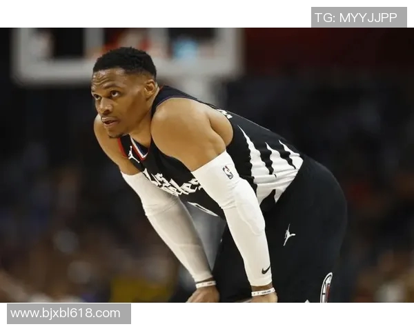 篮球明星56的传奇之路与荣耀时刻揭秘篮球场上的不屈精神与奋斗故事